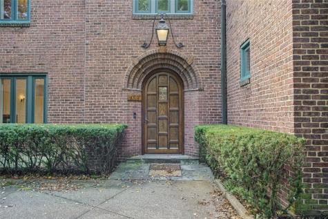 5914 Braeburn Place Squirrel Hill PA 15232