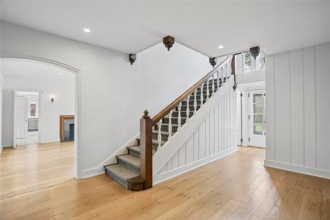5914 Braeburn Place Squirrel Hill PA 15232