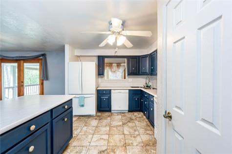 621 Sandy Hill Road Manor PA 15642