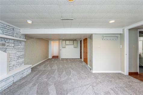 621 Sandy Hill Road Manor PA 15642