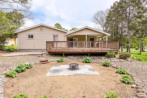 621 Sandy Hill Road Manor PA 15642