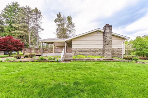 621 Sandy Hill Road Manor PA 15642