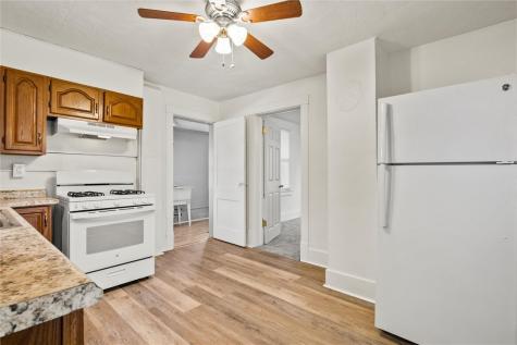 1909 Woodmont Avenue Arnold PA 15068