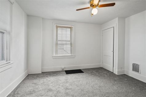 1909 Woodmont Avenue Arnold PA 15068