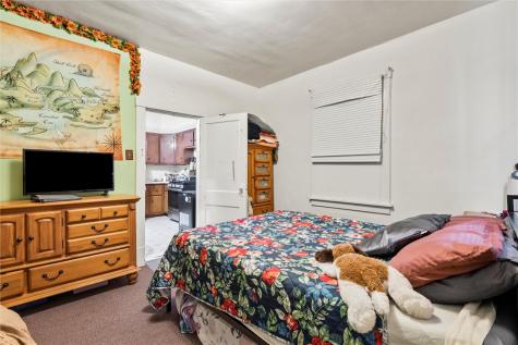 1909 Woodmont Avenue Arnold PA 15068