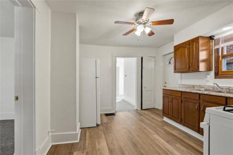 1909 Woodmont Avenue Arnold PA 15068