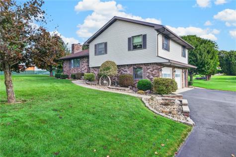 4 Meadow Drive Derry Township PA 15650