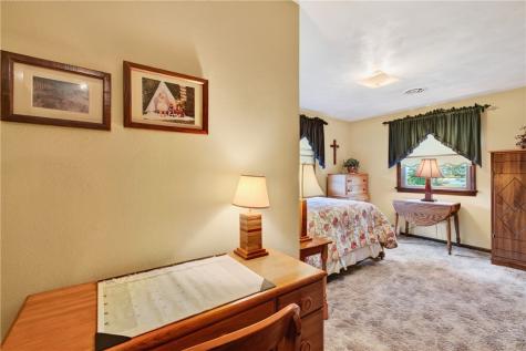4 Meadow Drive Derry Township PA 15650