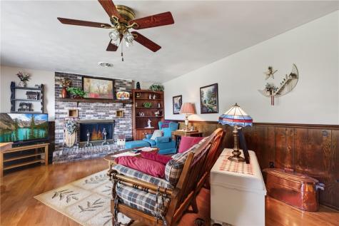 4 Meadow Drive Derry Township PA 15650