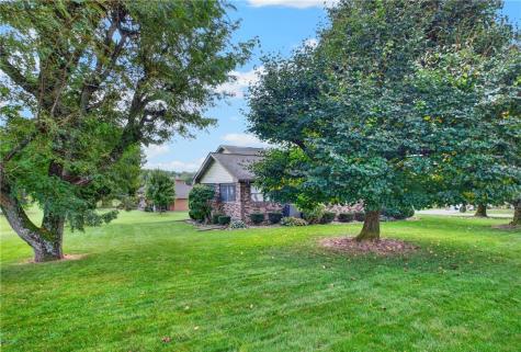 4 Meadow Drive Derry Township PA 15650