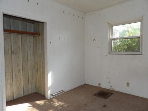 8 5th Avenue Scottdale PA 15683