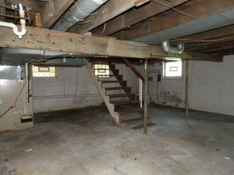 8 5th Avenue Scottdale PA 15683
