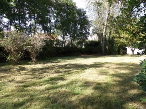 8 5th Avenue Scottdale PA 15683