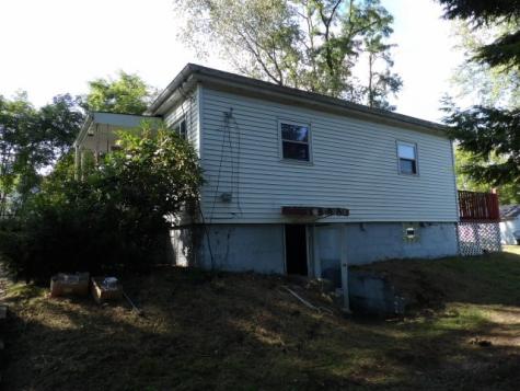 8 5th Avenue Scottdale PA 15683