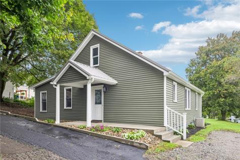 206 E Tempalena Avenue Shenango Township PA 16102