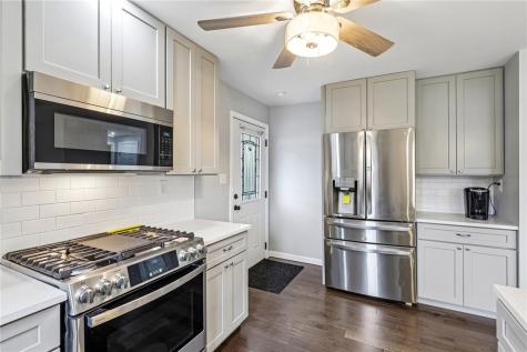 206 E Tempalena Avenue Shenango Township PA 16102