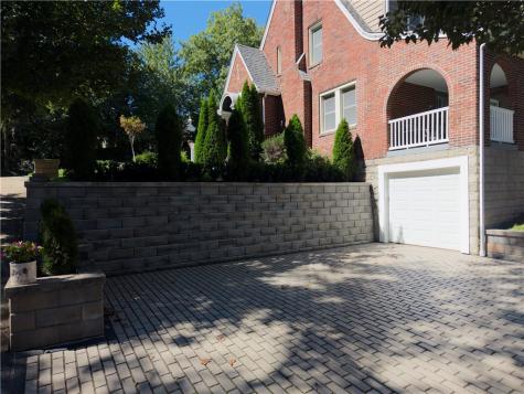 3 Catalpa Place Mt Lebanon PA 15228
