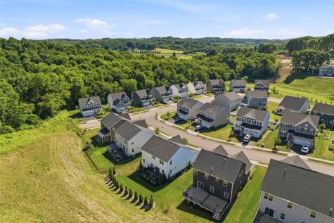 406 Sarjean Way Jackson Township PA 16063