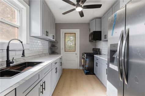 3512 Dauphin Avenue Brentwood PA 15227