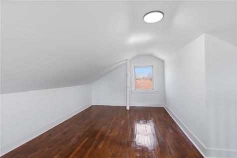 3512 Dauphin Avenue Brentwood PA 15227