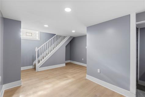 3512 Dauphin Avenue Brentwood PA 15227