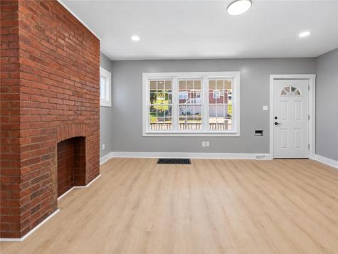 3512 Dauphin Avenue Brentwood PA 15227