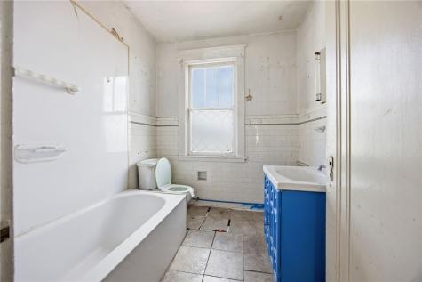 1300 Pine Hollow Road Stowe Township PA 15136