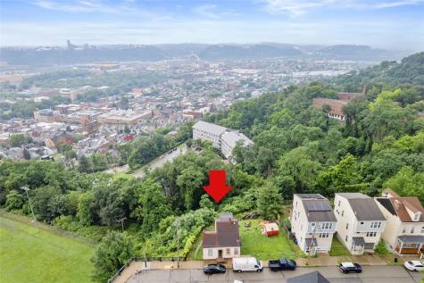 1603 Meadville Street Fineview PA 15214