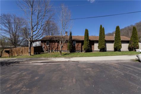842 Anderson Street Confluence Boro PA 15424