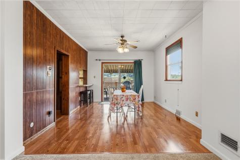 335 W 8th Avenue Tarentum PA 15084