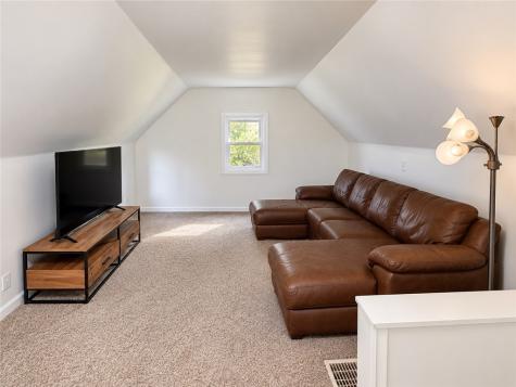 854 7th Street Beaver PA 15009