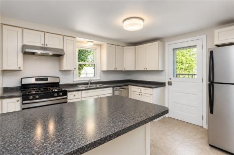 854 7th Street Beaver PA 15009