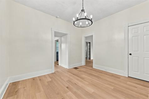 1522 Ridge Coraopolis PA 15108