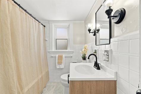 1522 Ridge Coraopolis PA 15108