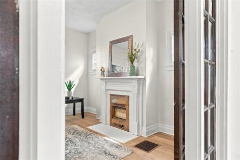 1522 Ridge Coraopolis PA 15108