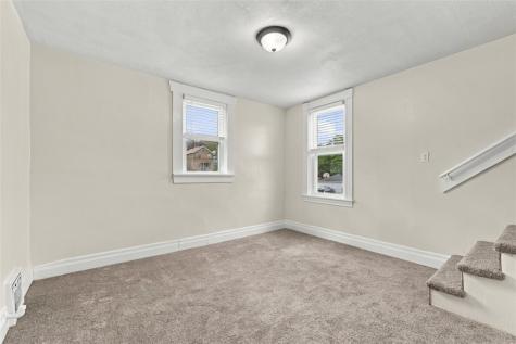 1522 Ridge Coraopolis PA 15108