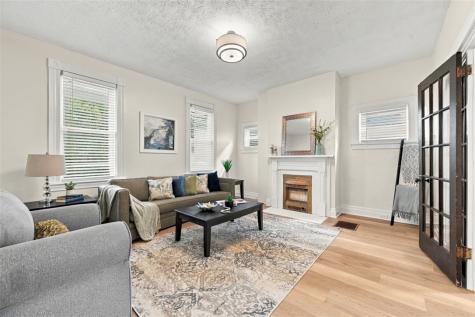 1522 Ridge Coraopolis PA 15108