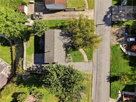 3161 Vermont Drive Lower Burrell PA 15068