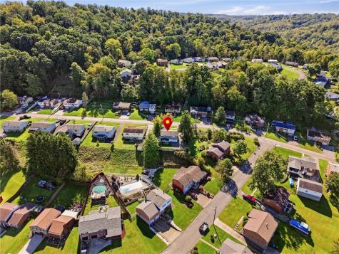 3161 Vermont Drive Lower Burrell PA 15068