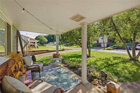 3161 Vermont Drive Lower Burrell PA 15068