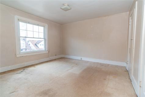 1117 Highland Street Tarentum PA 15084