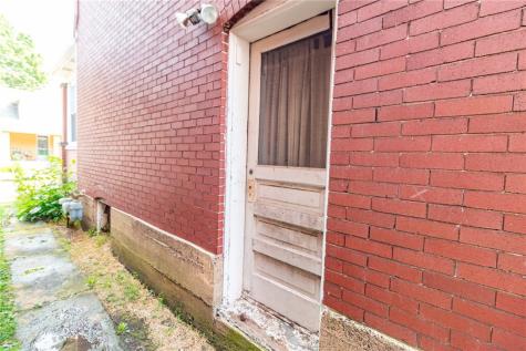 1117 Highland Street Tarentum PA 15084