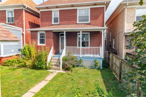 1117 Highland Street Tarentum PA 15084