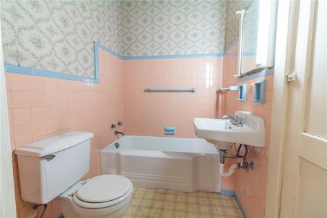 1117 Highland Street Tarentum PA 15084