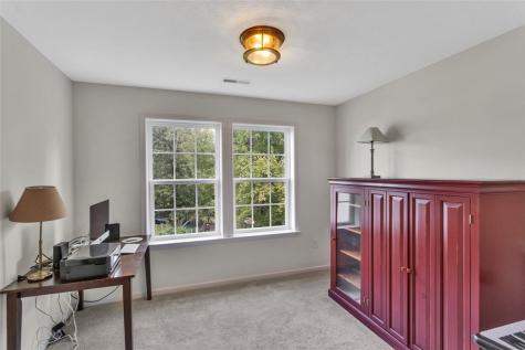 112 Foxtail Court Forward Township PA 16033