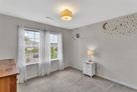 112 Foxtail Court Forward Township PA 16033