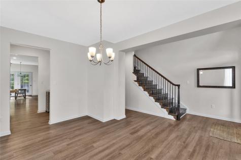112 Foxtail Court Forward Township PA 16033