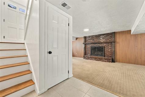 502 Mcelheny Road Shaler PA 15116