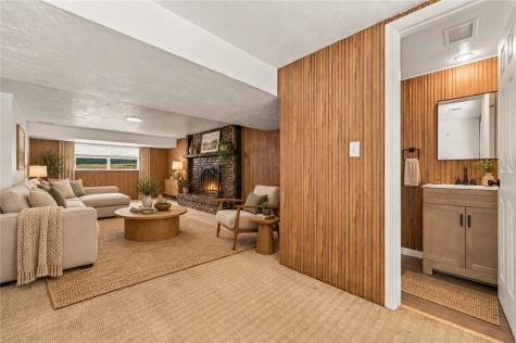 502 Mcelheny Road Shaler PA 15116