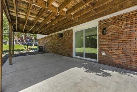 502 Mcelheny Road Shaler PA 15116